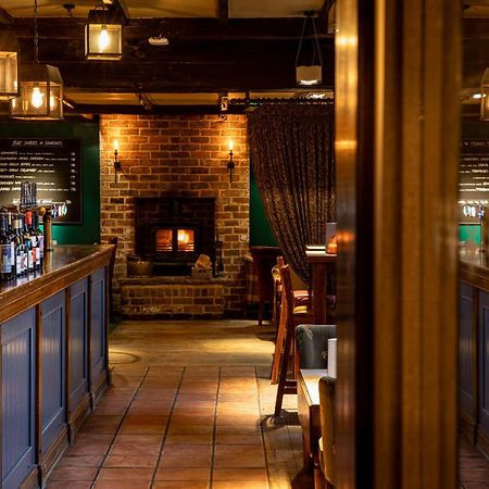 The Devonshire Arms Hotel Baslow Exterior foto