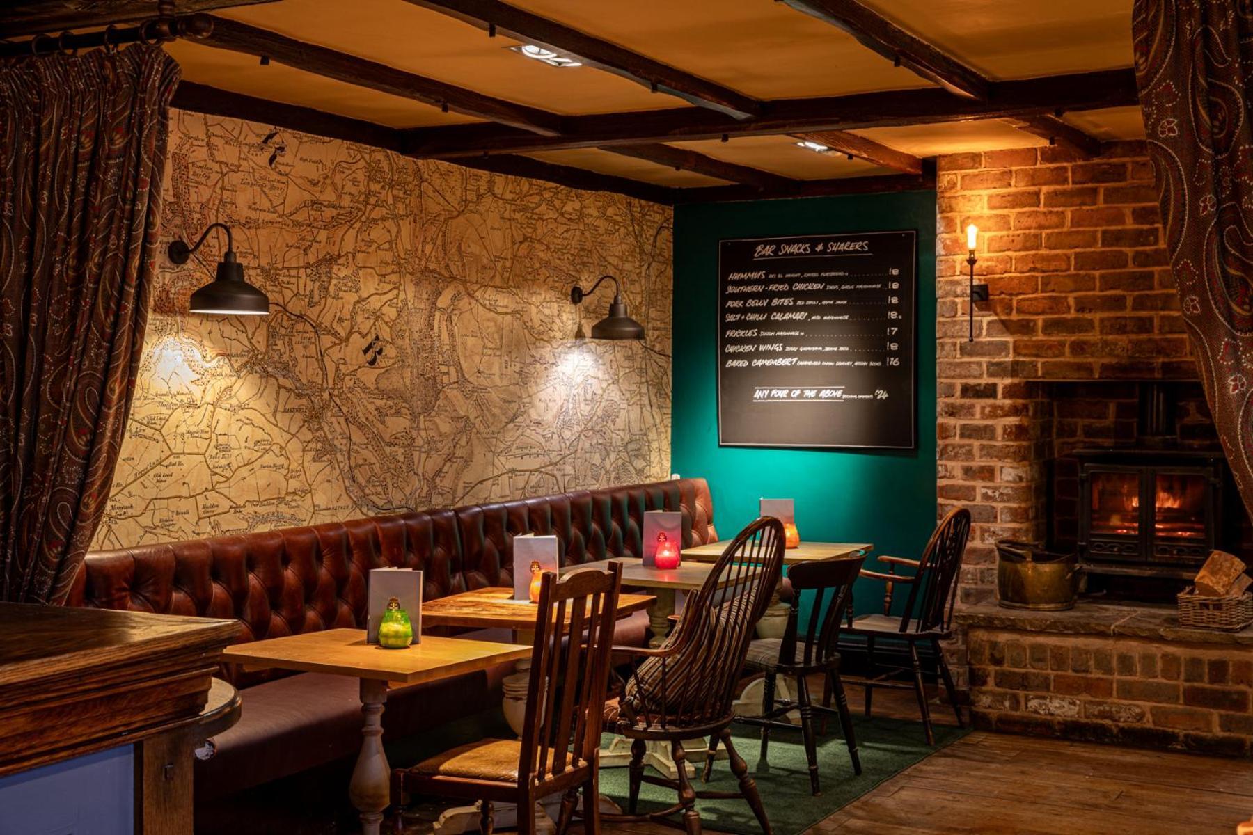 The Devonshire Arms Hotel Baslow Exterior foto