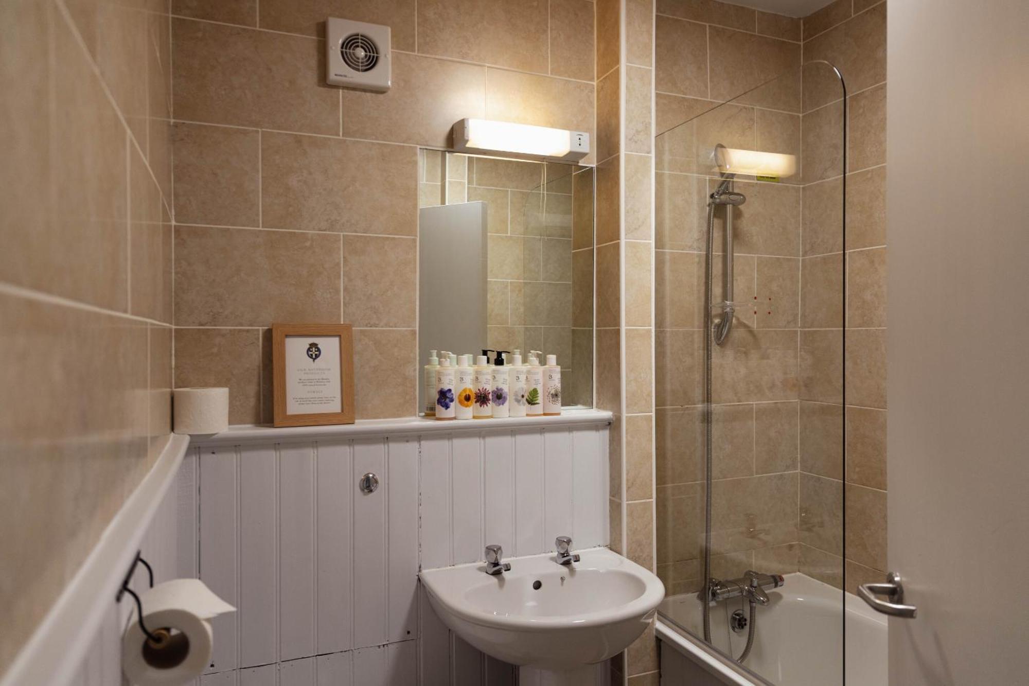 The Devonshire Arms Hotel Baslow Cameră foto